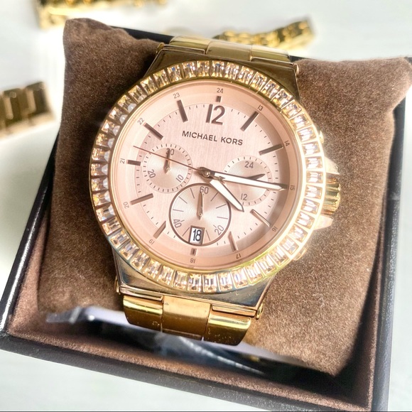 MICHAEL KORS “DYLAN” MK5412 ROSE GOLD WATCH - Picture 3 of 4